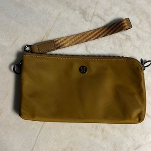 Lululemon wristlet Wallet